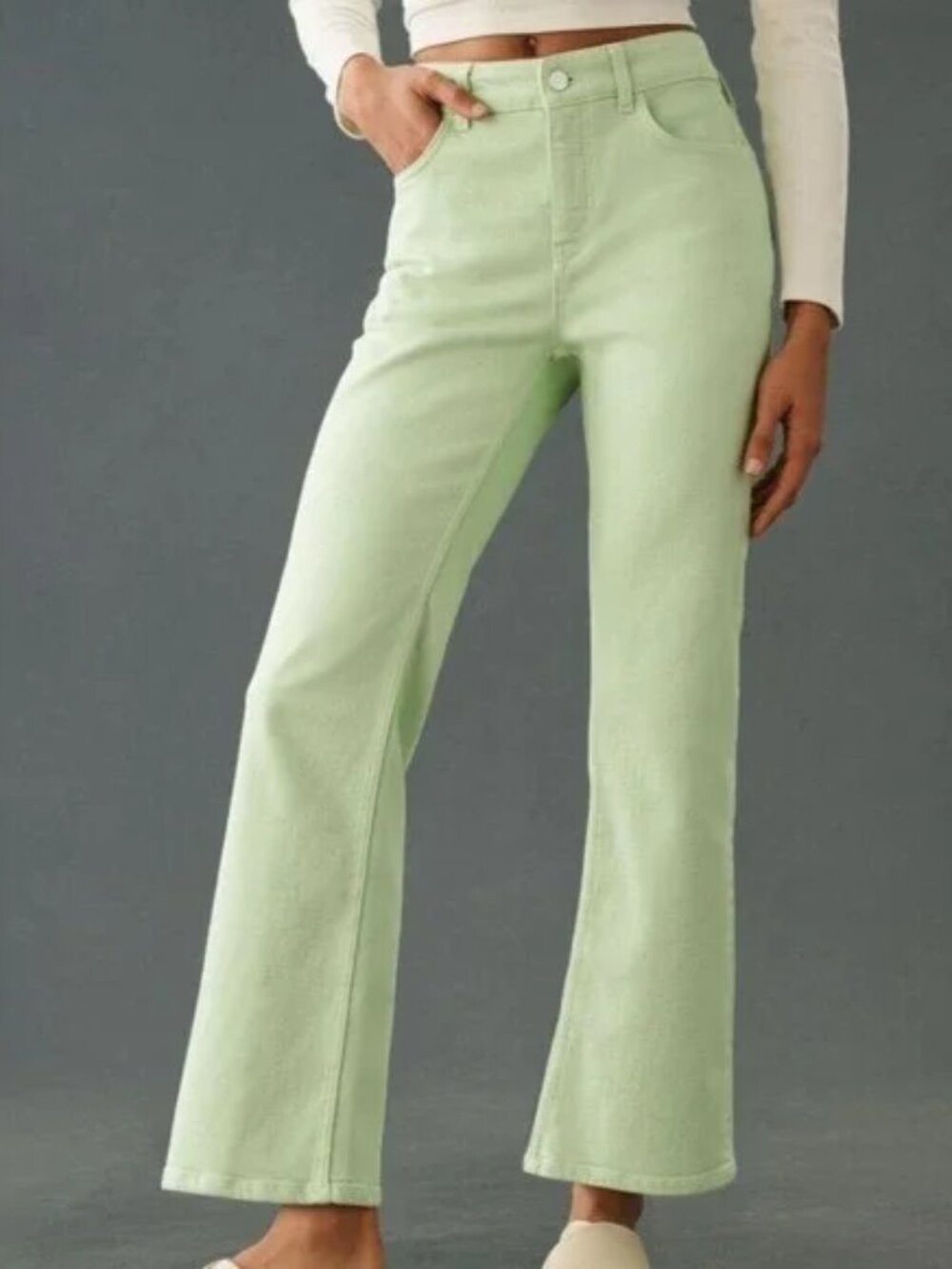 Pilcro The Yaya size 26 Mid-Rise Cropped Flare Jeans in Soft Aloe Green